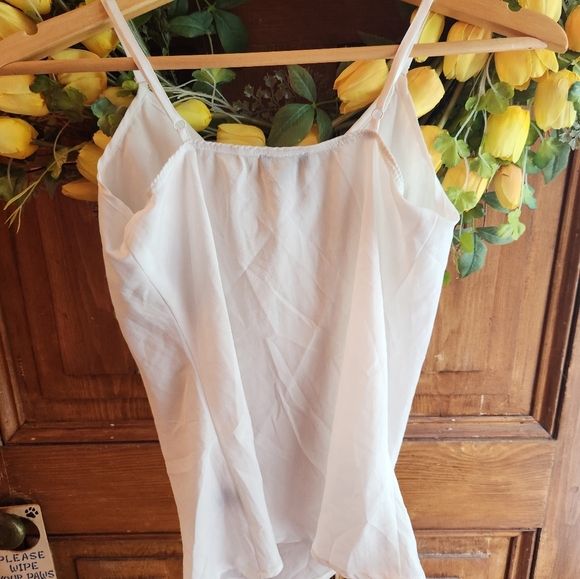 Womens tank - Picture 5 of 6